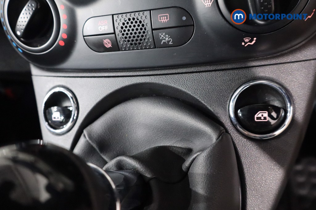 Fiat 500 Dolcevita Manual Petrol-Electric Hybrid Hatchback - Stock Number (1568244) - 17th supplementary image