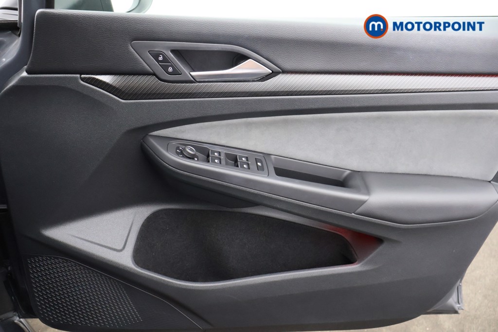Volkswagen Golf R-Line Automatic Petrol Hatchback - Stock Number (1568362) - 8th supplementary image