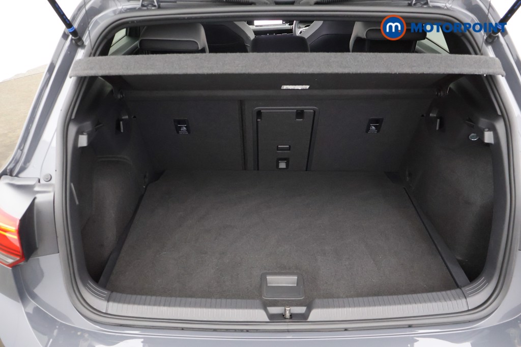 Volkswagen Golf R-Line Automatic Petrol Hatchback - Stock Number (1568362) - 12th supplementary image