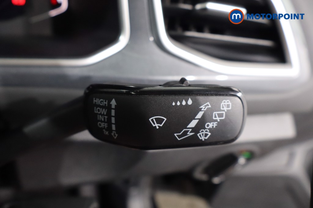 Volkswagen T-Roc Style Manual Petrol SUV - Stock Number (1568469) - 22nd supplementary image