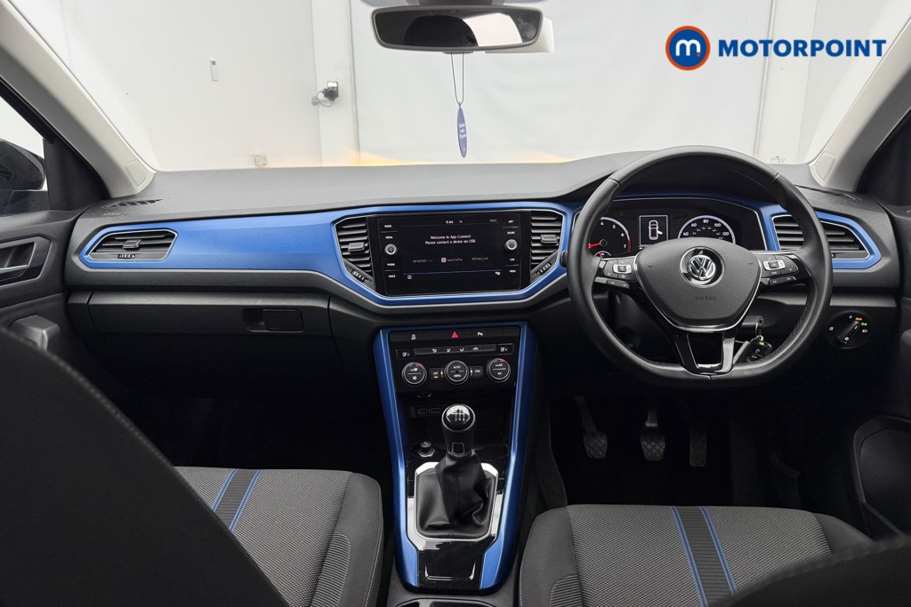 Volkswagen T-Roc Design Manual Petrol SUV - Stock Number (1568644) - 1st supplementary image