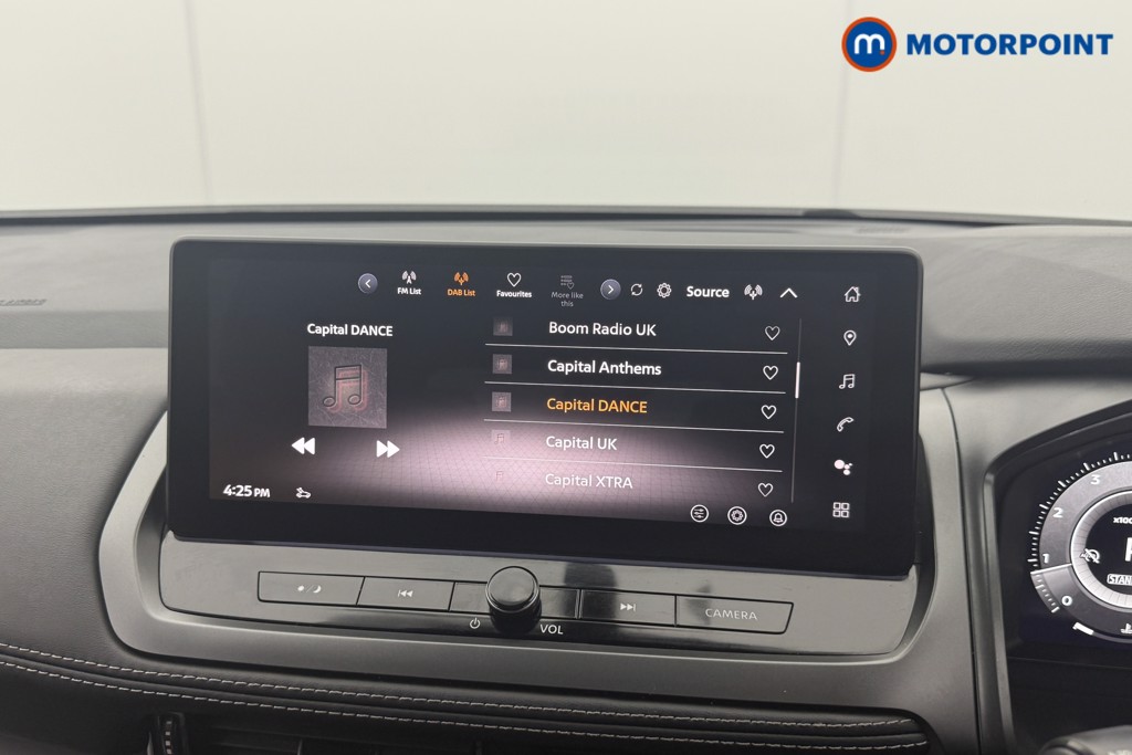 Nissan Qashqai N-Connecta Automatic Petrol SUV - Stock Number (1568695) - 6th supplementary image