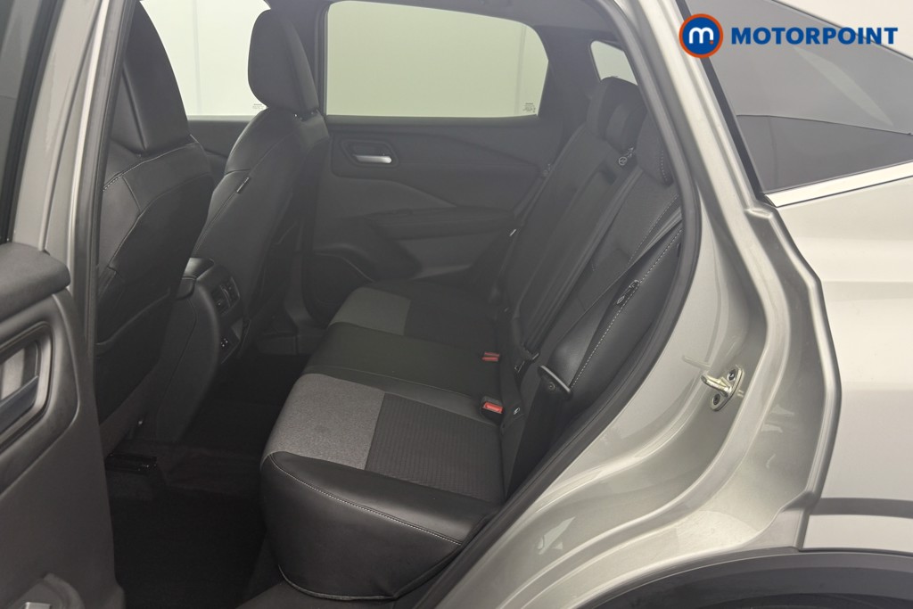 Nissan Qashqai N-Connecta Automatic Petrol SUV - Stock Number (1568695) - 20th supplementary image