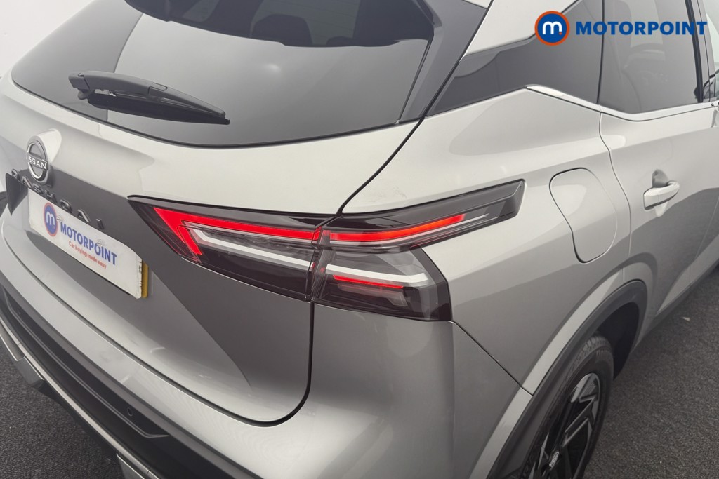 Nissan Qashqai N-Connecta Automatic Petrol SUV - Stock Number (1568695) - 22nd supplementary image