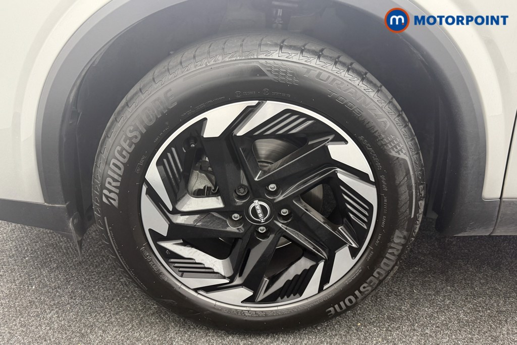 Nissan Qashqai N-Connecta Automatic Petrol SUV - Stock Number (1568695) - 27th supplementary image