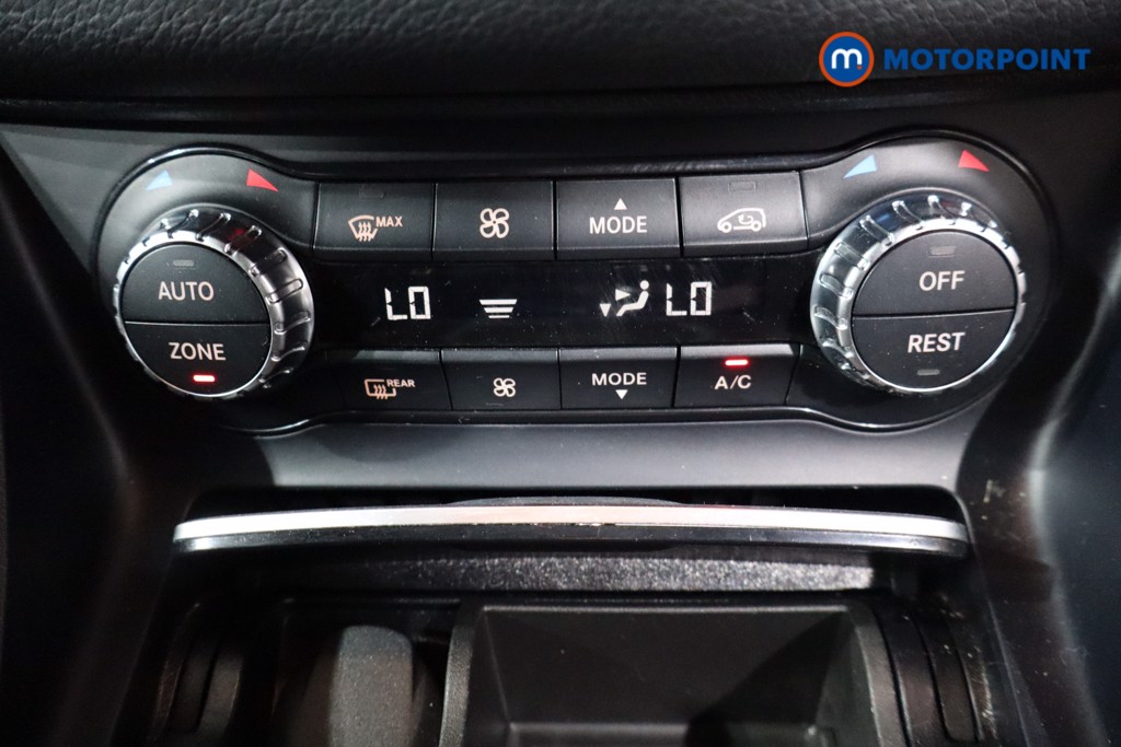Mercedes-Benz GLA Amg Line Automatic Petrol SUV - Stock Number (1568735) - 18th supplementary image