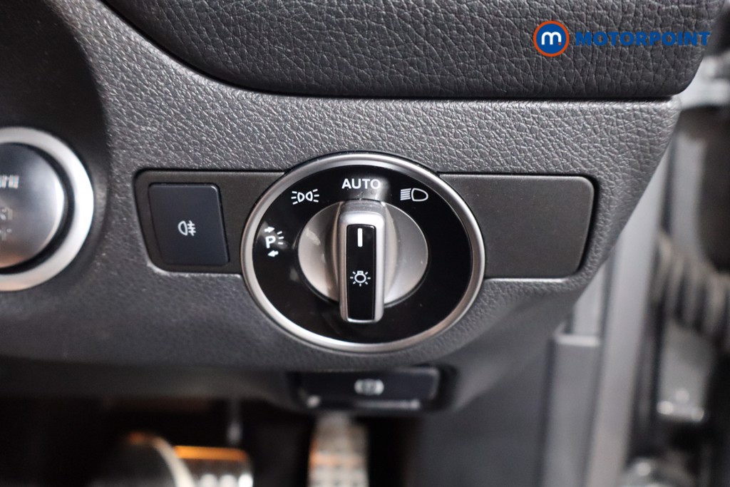 Mercedes-Benz GLA Amg Line Automatic Petrol SUV - Stock Number (1568735) - 20th supplementary image