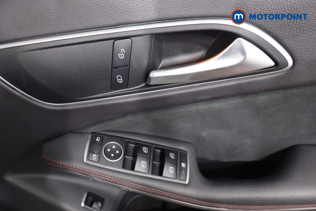 Mercedes-Benz GLA Amg Line Automatic Petrol SUV - Stock Number (1568735) - 23rd supplementary image