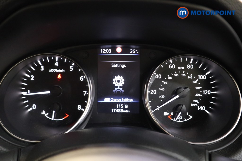 Nissan Qashqai Acenta Premium Manual Petrol SUV - Stock Number (1568744) - 18th supplementary image