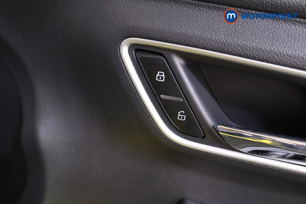 Mg Motor Uk MG3 Exclusive Manual Petrol Hatchback - Stock Number (1568832) - 10th supplementary image