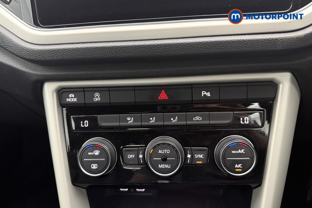 Volkswagen T-Roc Design Automatic Petrol Convertible - Stock Number (1569170) - 9th supplementary image