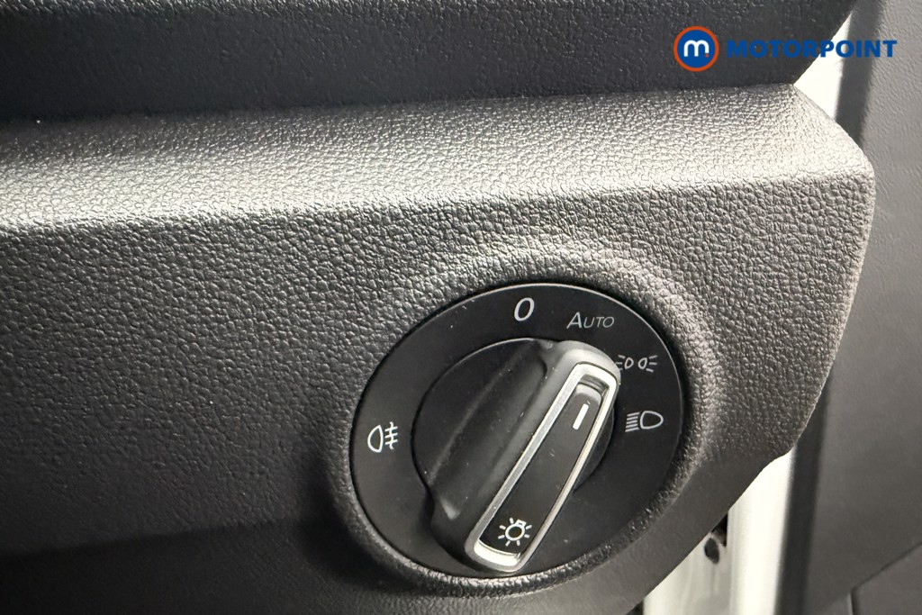 Volkswagen T-Roc Design Automatic Petrol Convertible - Stock Number (1569170) - 14th supplementary image