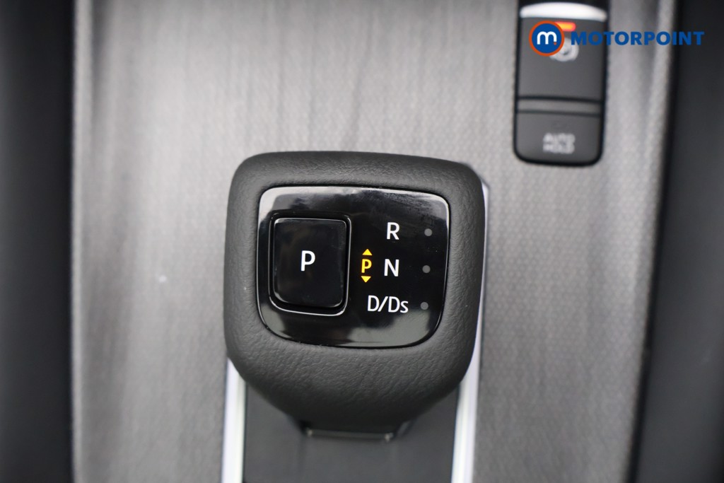 Nissan Qashqai Tekna Automatic Petrol SUV - Stock Number (1569238) - 6th supplementary image