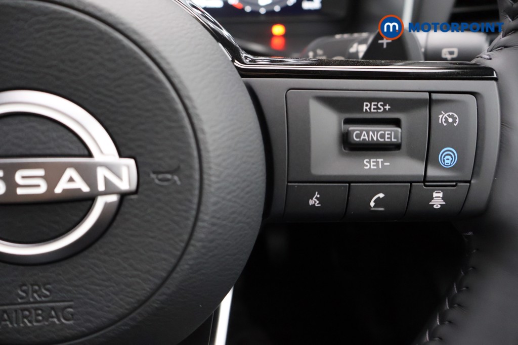 Nissan Qashqai N-Connecta Automatic Petrol SUV - Stock Number (1569273) - 3rd supplementary image