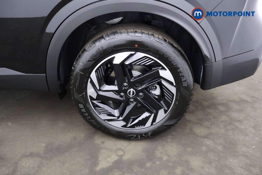 Nissan Qashqai N-Connecta Automatic Petrol SUV - Stock Number (1569273) - 19th supplementary image