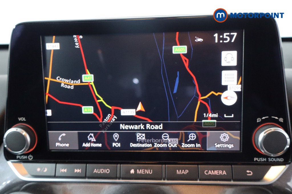 Nissan Juke Tekna Manual Petrol SUV - Stock Number (1569284) - 2nd supplementary image