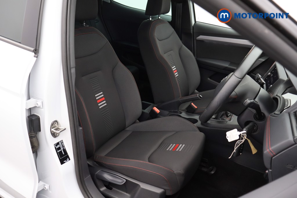 Seat Ibiza FR Manual Petrol Hatchback - Stock Number (1569332) - 9th supplementary image