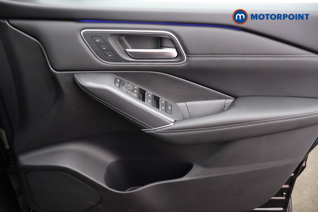 Nissan Qashqai Tekna Automatic Petrol SUV - Stock Number (1569404) - 8th supplementary image