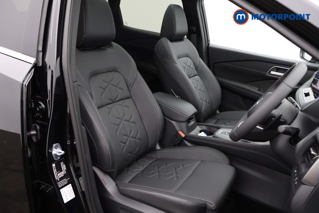 Nissan Qashqai Tekna Automatic Petrol SUV - Stock Number (1569405) - 8th supplementary image