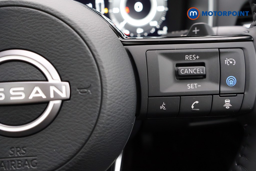 Nissan Qashqai N-Connecta Automatic Petrol SUV - Stock Number (1569408) - 3rd supplementary image