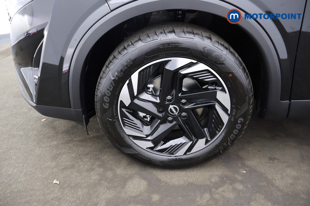 Nissan Qashqai N-Connecta Automatic Petrol SUV - Stock Number (1569408) - 18th supplementary image