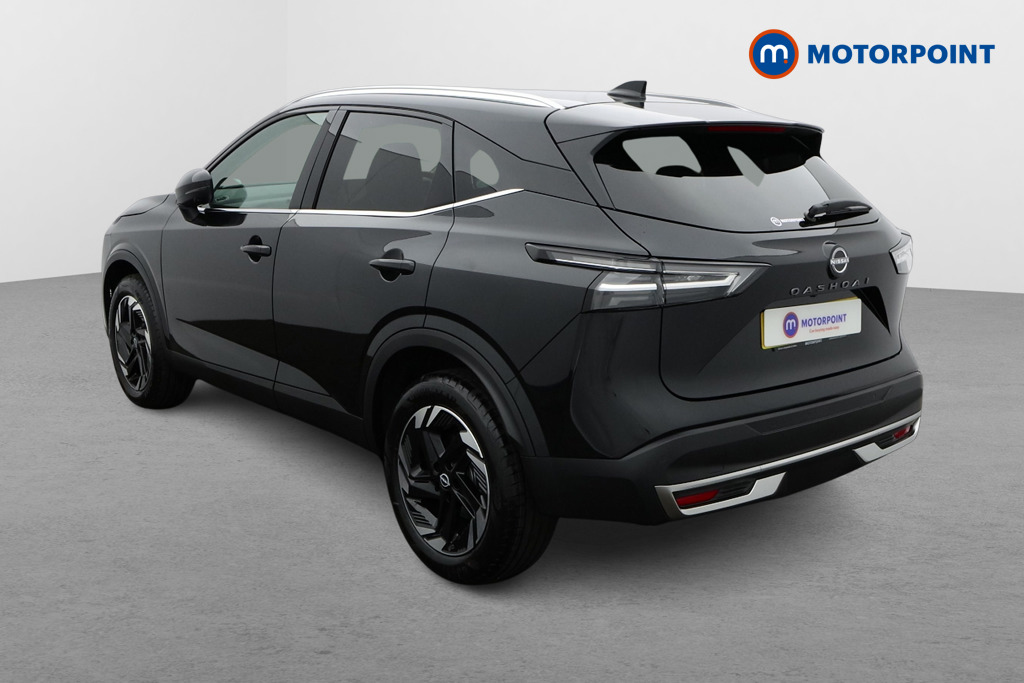 Nissan Qashqai N-Connecta Automatic Petrol SUV - Stock Number (1569408) - Passenger side rear corner