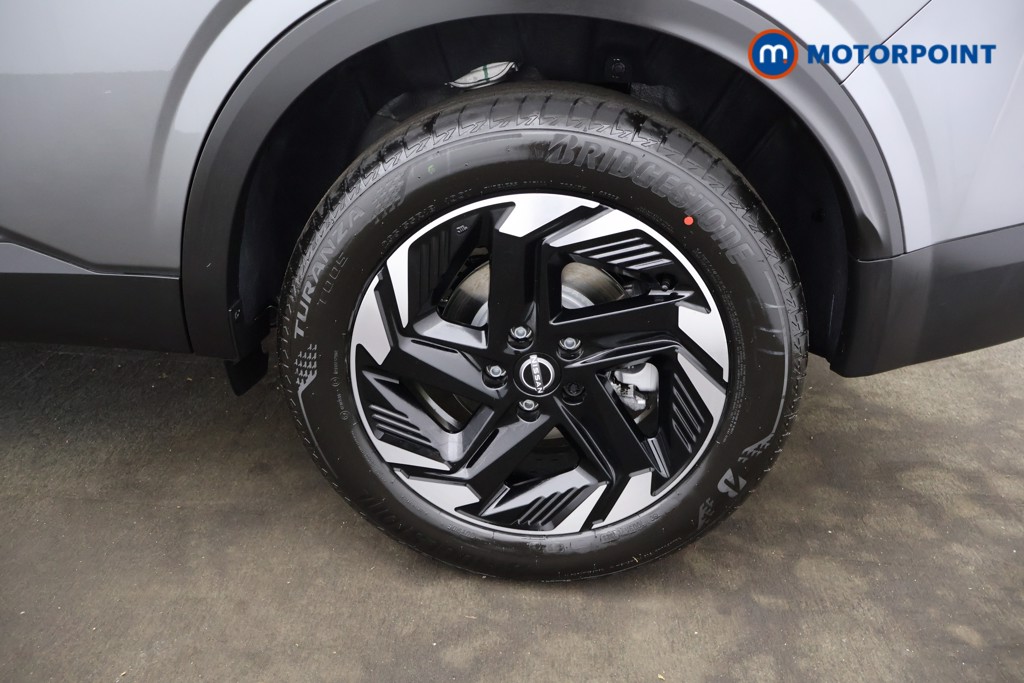 Nissan Qashqai N-Connecta Automatic Petrol SUV - Stock Number (1569411) - 19th supplementary image