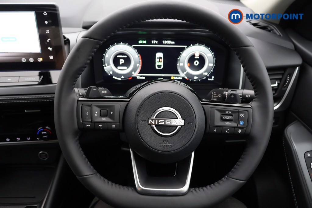 Nissan Qashqai N-Connecta Automatic Petrol SUV - Stock Number (1569411) - 1st supplementary image