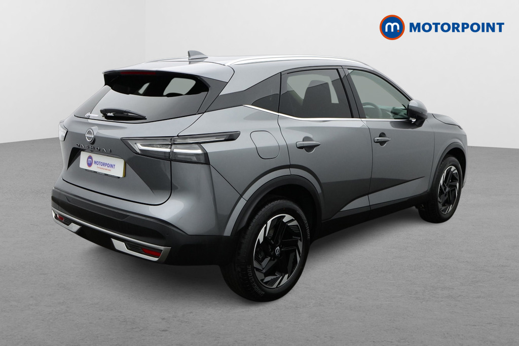 Nissan Qashqai N-Connecta Automatic Petrol SUV - Stock Number (1569411) - Drivers side rear corner
