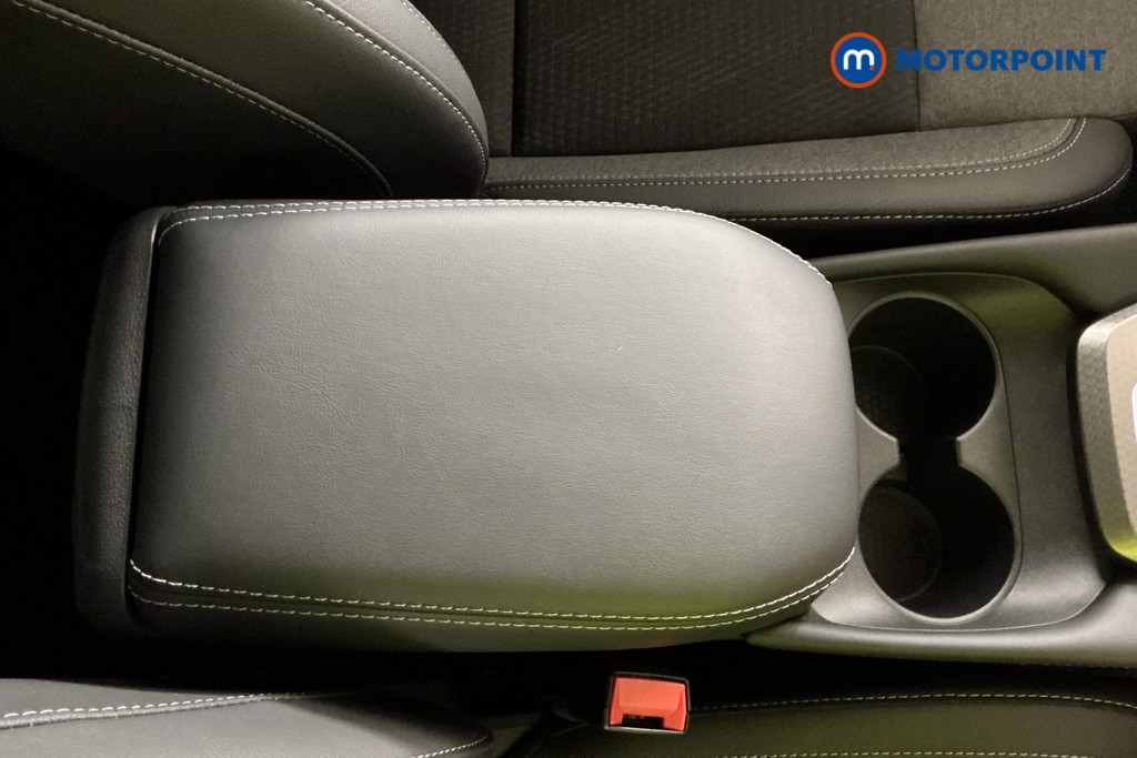 Nissan Qashqai N-Connecta Automatic Petrol SUV - Stock Number (1569420) - 7th supplementary image