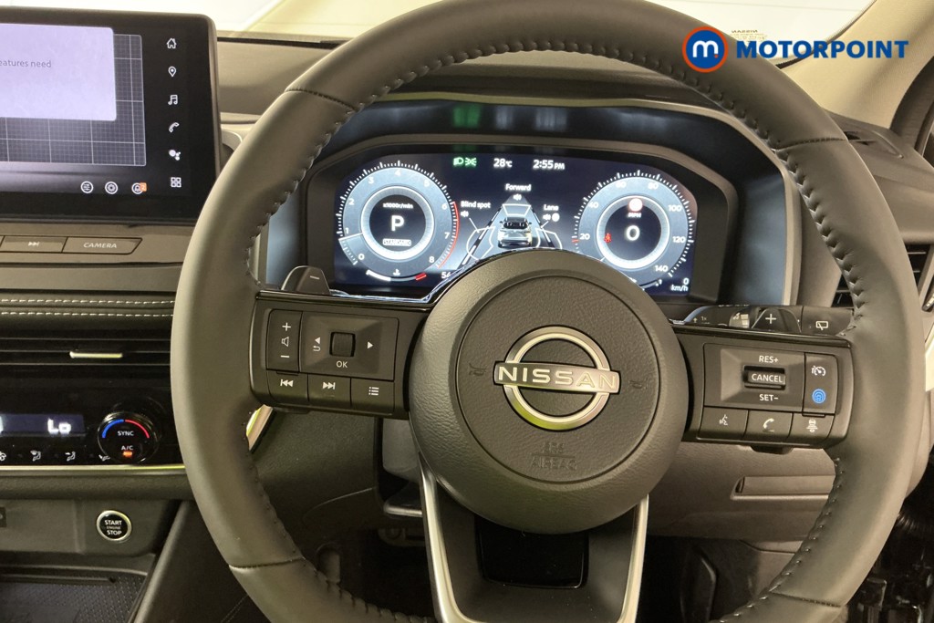 Nissan Qashqai N-Connecta Automatic Petrol SUV - Stock Number (1569420) - 1st supplementary image