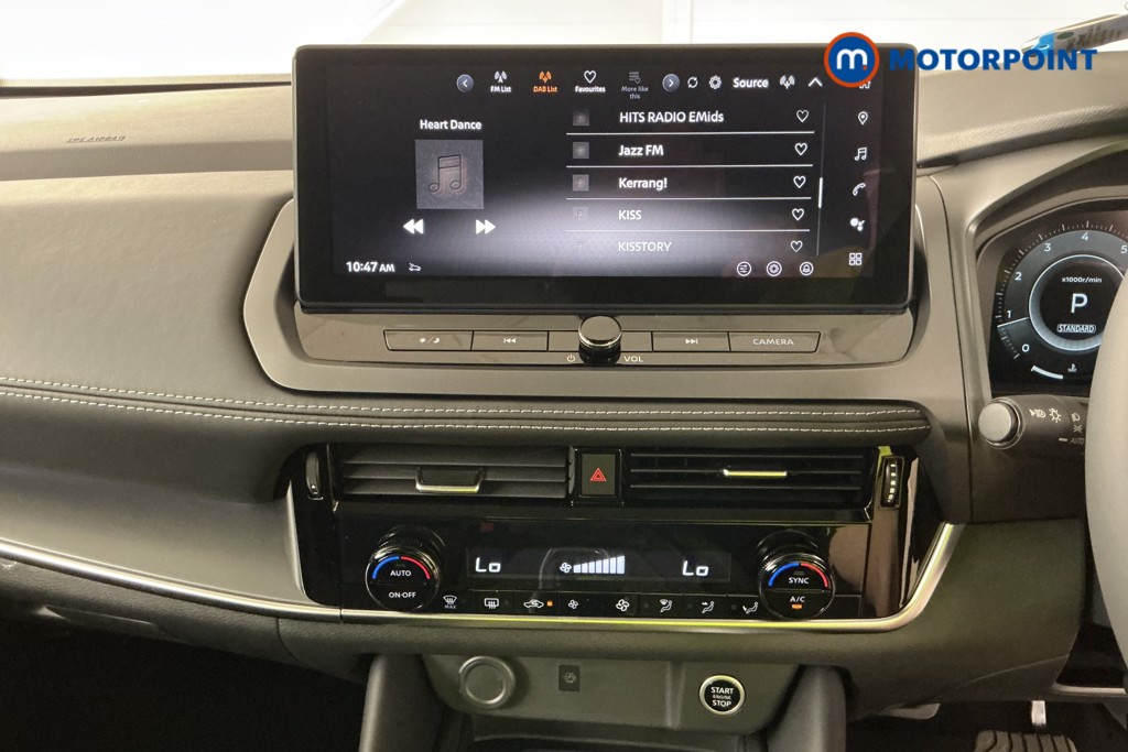 Nissan Qashqai N-Connecta Automatic Petrol SUV - Stock Number (1569423) - 10th supplementary image