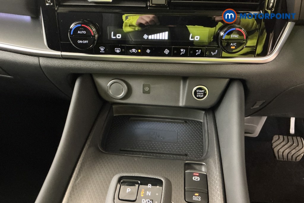 Nissan Qashqai N-Connecta Automatic Petrol SUV - Stock Number (1569423) - 15th supplementary image