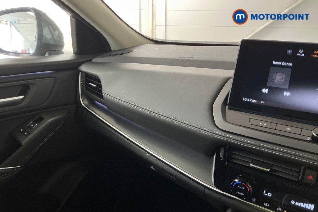 Nissan Qashqai N-Connecta Automatic Petrol SUV - Stock Number (1569423) - 16th supplementary image