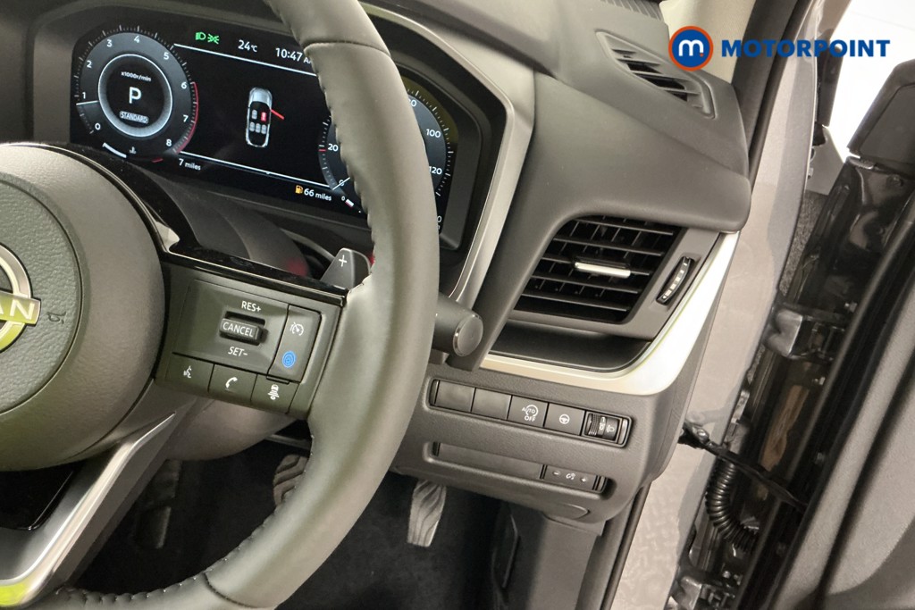 Nissan Qashqai N-Connecta Automatic Petrol SUV - Stock Number (1569423) - 20th supplementary image