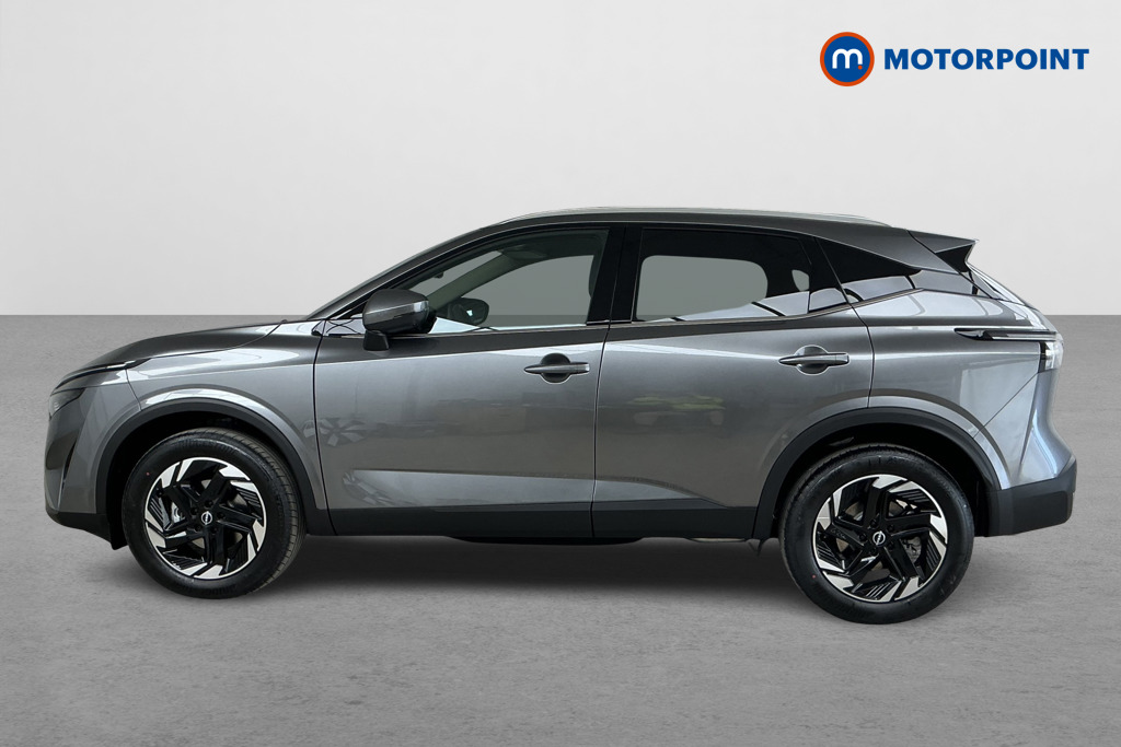 Nissan Qashqai N-Connecta Automatic Petrol SUV - Stock Number (1569424) - Passenger side