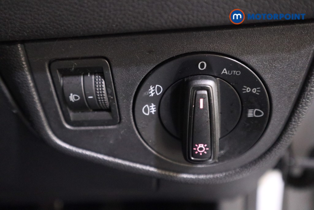 Volkswagen Polo Match Manual Petrol Hatchback - Stock Number (1569501) - 9th supplementary image