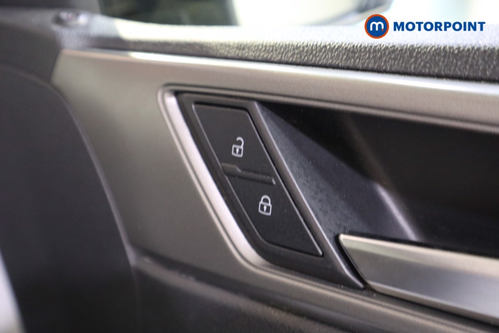 Volkswagen Polo Match Manual Petrol Hatchback - Stock Number (1569501) - 10th supplementary image