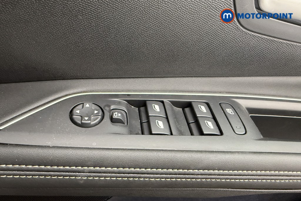 Peugeot 5008 GT Automatic Diesel SUV - Stock Number (1569784) - 15th supplementary image