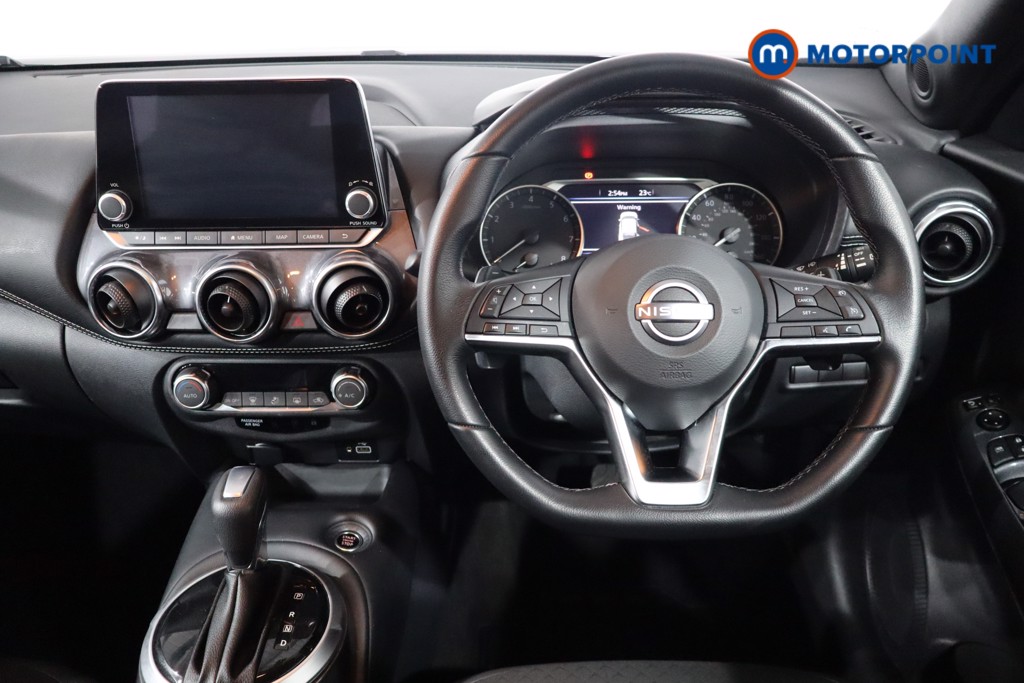 Nissan Juke N-Connecta Automatic Petrol SUV - Stock Number (1569825) - 3rd supplementary image
