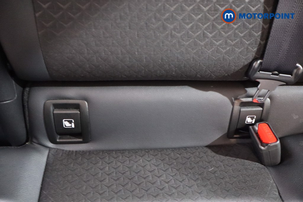 Nissan Juke N-Connecta Automatic Petrol SUV - Stock Number (1569825) - 25th supplementary image