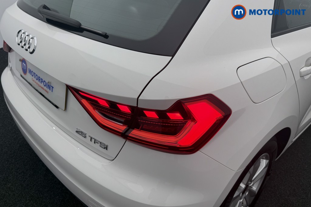 Audi A1 Technik Manual Petrol Hatchback - Stock Number (1570174) - 20th supplementary image