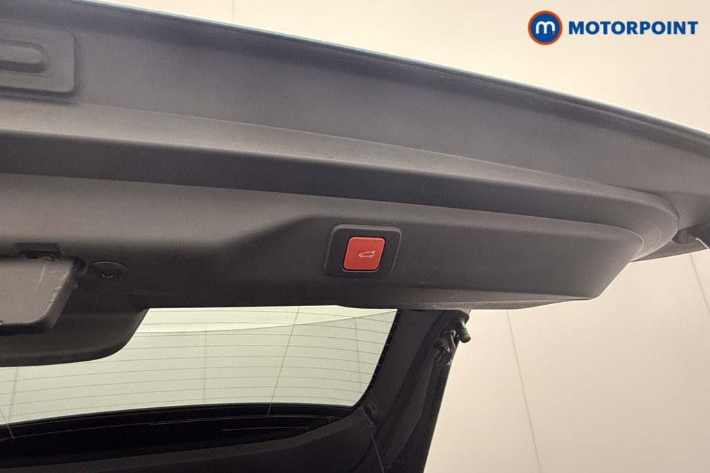 Peugeot 3008 GT Automatic Electric SUV - Stock Number (1570423) - 23rd supplementary image