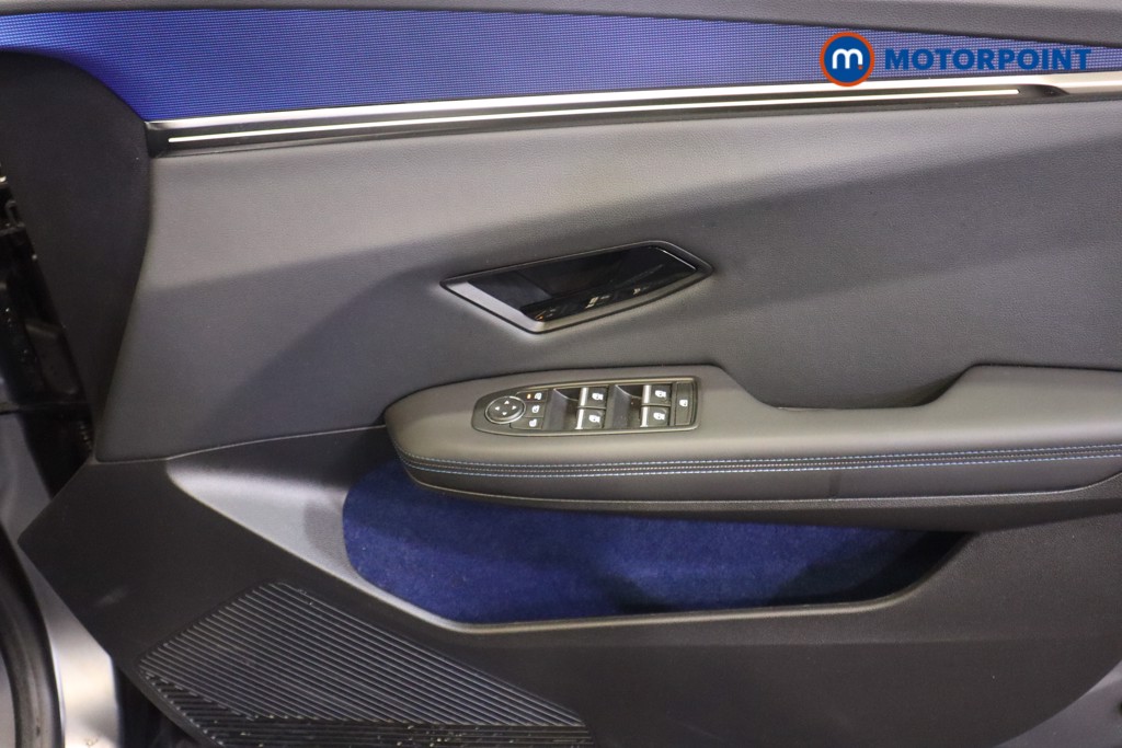 Renault Scenic E-Tech Esprit Alpine Automatic Electric People Carrier - Stock Number (1570496) - 13th supplementary image