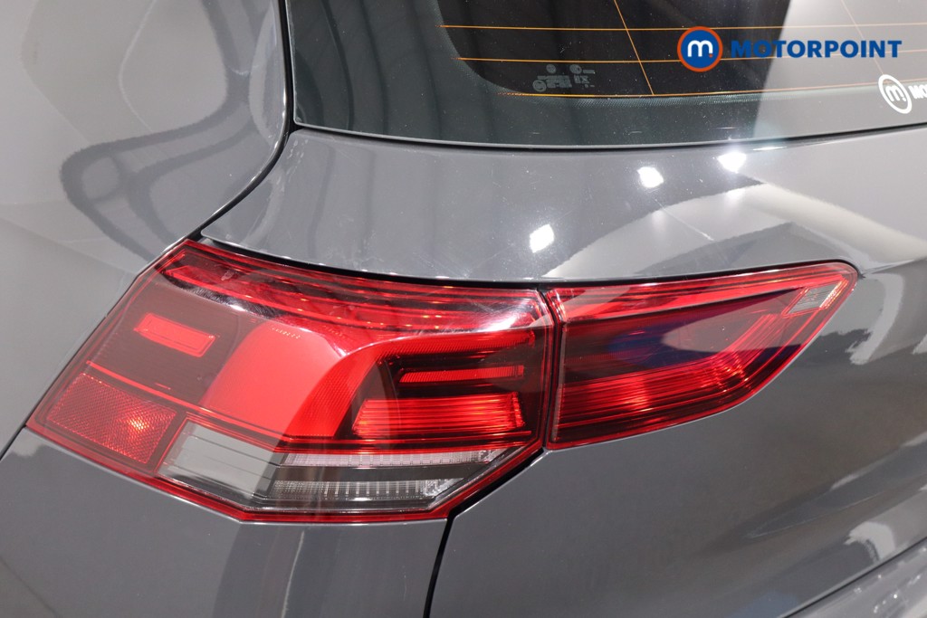 Volkswagen Golf Style Automatic Petrol Hatchback - Stock Number (1570609) - 33rd supplementary image