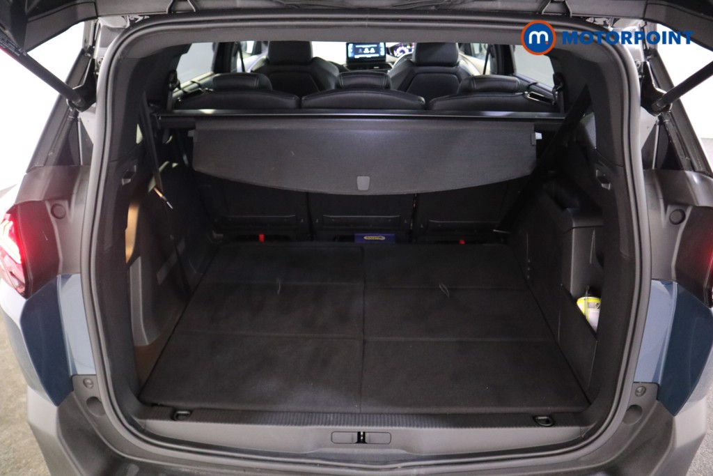 Peugeot 5008 Allure Premium-Plus Automatic Diesel SUV - Stock Number (1570726) - 12th supplementary image