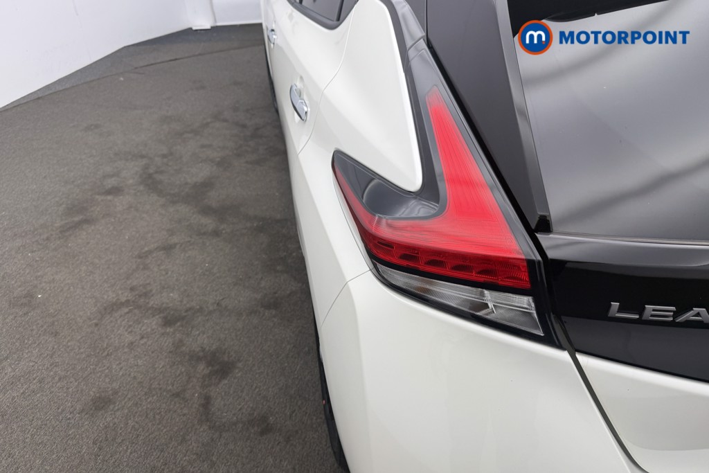 Nissan Leaf Tekna Automatic Electric Hatchback - Stock Number (1570809) - 22nd supplementary image