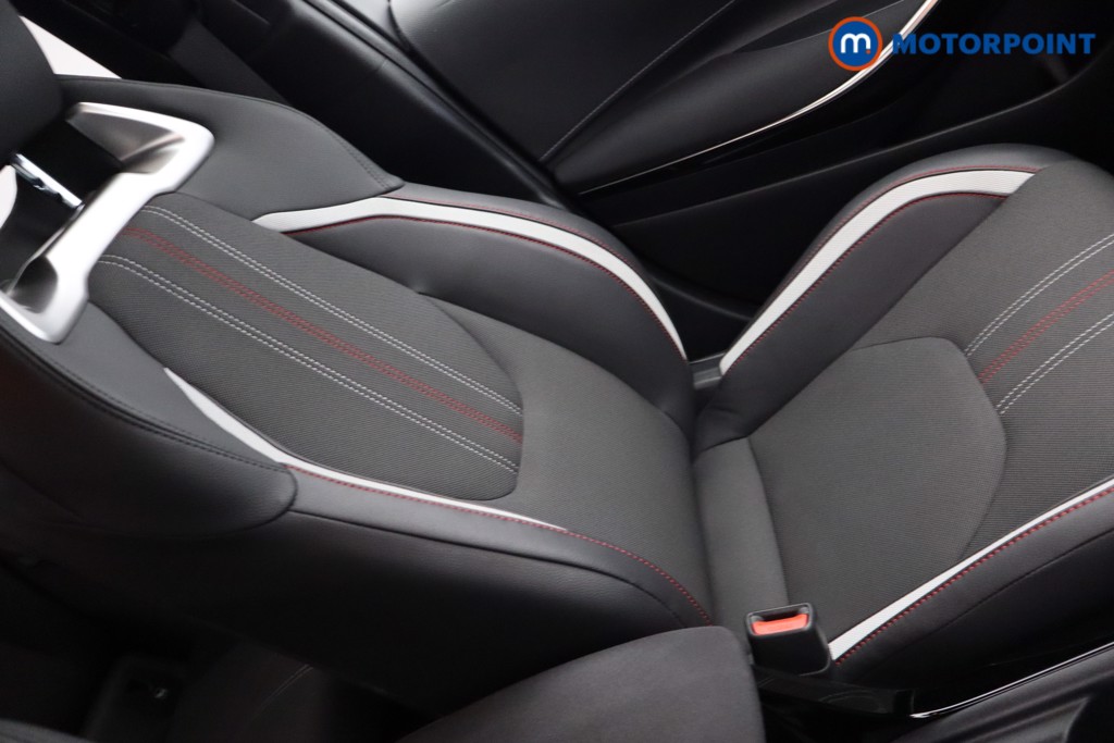 Toyota Corolla Gr Sport Automatic Petrol-Electric Hybrid Hatchback - Stock Number (1571020) - 16th supplementary image