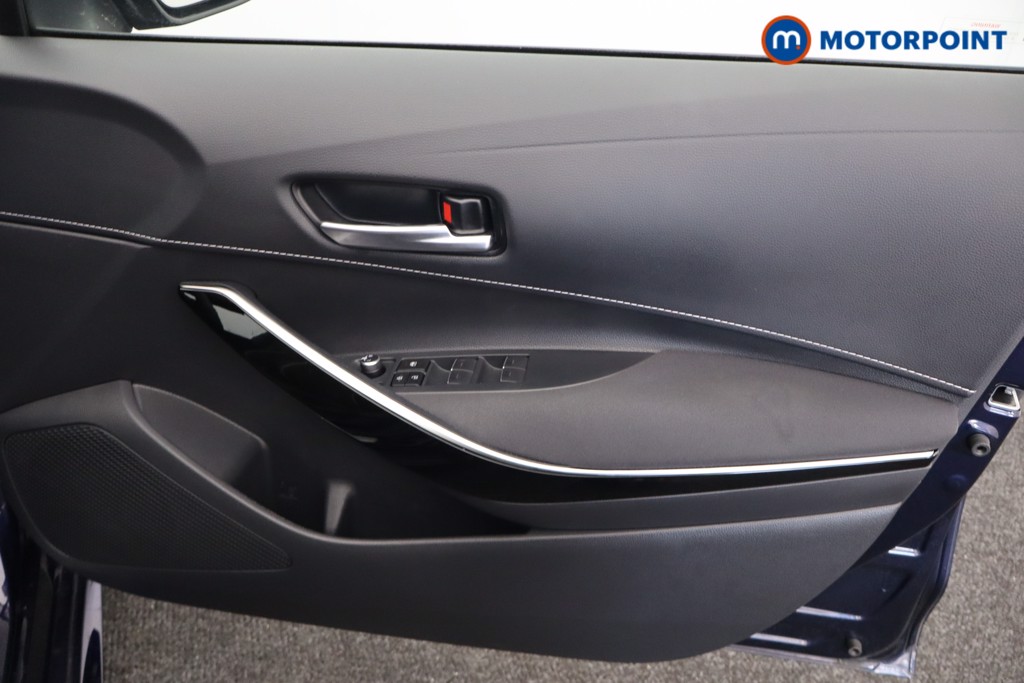 Toyota Corolla Gr Sport Automatic Petrol-Electric Hybrid Hatchback - Stock Number (1571020) - 19th supplementary image