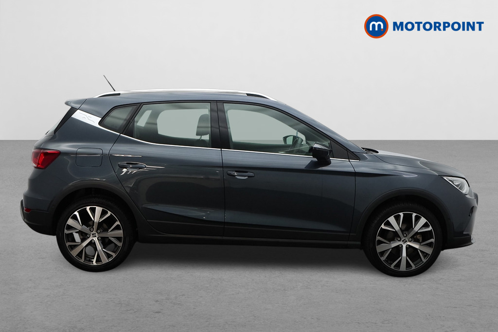 Seat Arona Xperience Lux Automatic Petrol SUV - Stock Number (1571137) - Drivers side
